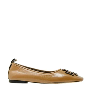 Ballerine in pelle di mandorla: scopri la collezione TORY BURCH