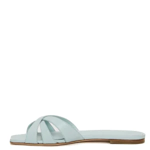 ciabatta plumette color celeste