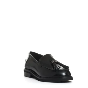 mocassino nero con nappine