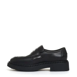 mocassino pelle nero con borchia