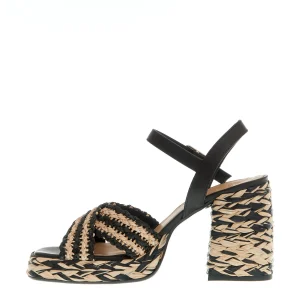 Sandali in raffia CASTANER: eleganza e comfort
