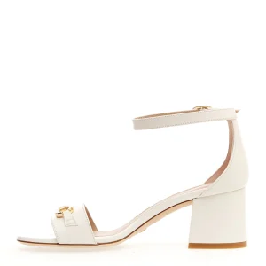 Sandalo bianco tacco 60 mm: eleganza e stile da Stuart Weitzman
