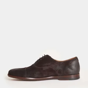 Scarpe Doucal's: eleganza senza tempo in scamosciato marrone vintage