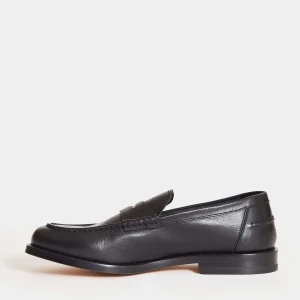 Scarpe Doucal's: Mocassino nero in pelle con suola in cuoio