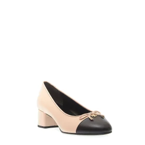 Scarpe eleganti beige e nere di Tory Burch