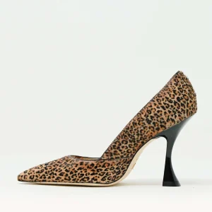 Scarpe eleganti: pumps in pony leopardato per uno stile unico