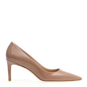 Scarpe eleganti: scopri i pump vernice nude di Stuart Weitzman
