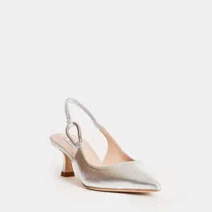 Scarpe in pelle argentata con cinturino slingback e anello metallico 55mm