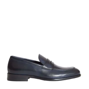 Scarpe in pelle blu: scopri le Sorelle Perego