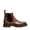 Scarpe in pelle marrone Doucal's: eleganza e stile