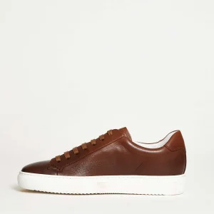 Scarpe in pelle marrone Doucal's: sneakers di qualità