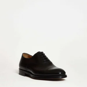 Scarpe Oxford in pelle nera: scopri la collezione Doucal's