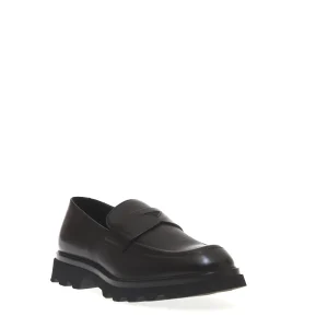 Scarpe penny loafer in pelle nera con suola in gomma resistente