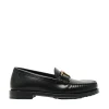 Scarpe Tod's: eleganti mocassini con fibbia T in pelle nera
