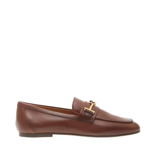 Scarpe Tod's: eleganza e comfort con mocassini in pelle