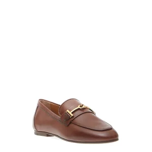 Scarpe Tod's: eleganza e comfort con mocassini in pelle