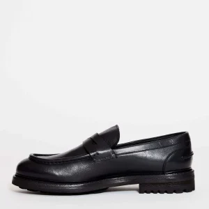 SORELLE PEREGO - Tank Black Leather Moccasin: Stylish Footwear